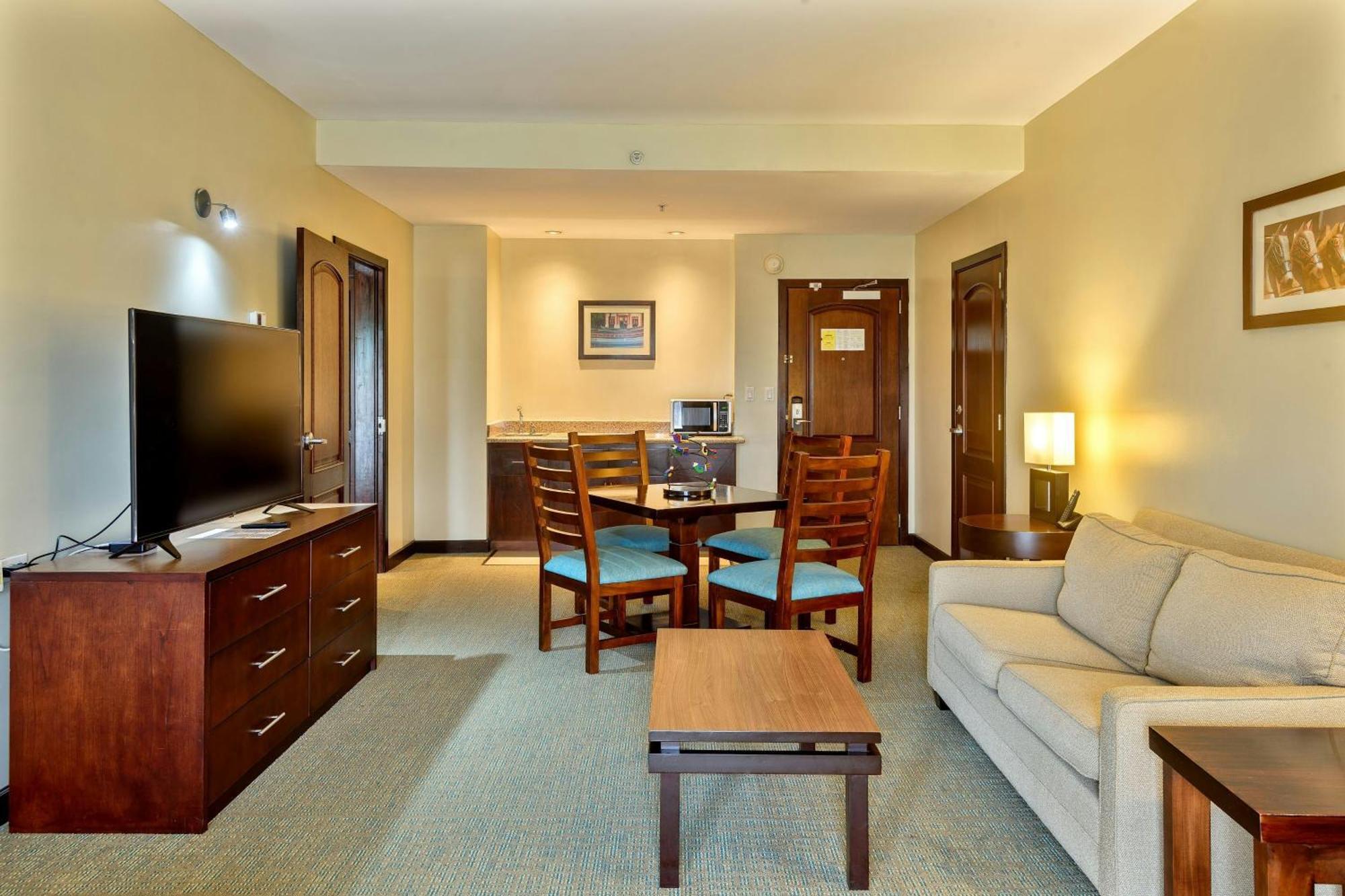 Courtyard By Marriott San Salvador Hotel Luaran gambar
